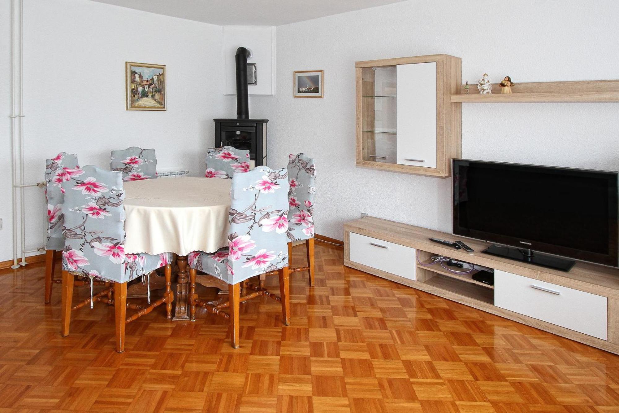 Apartment Hisa Korte 伊佐拉 外观 照片