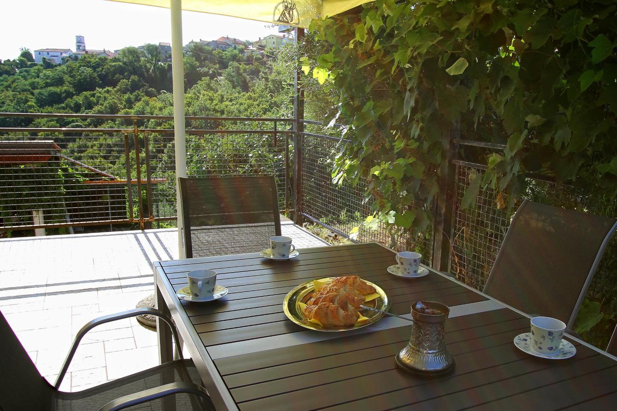 Apartment Hisa Korte 伊佐拉 外观 照片
